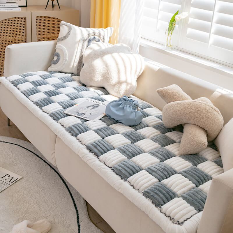 Cozy Cream Plaid Pet Mat & Couch Cover - Opulenza