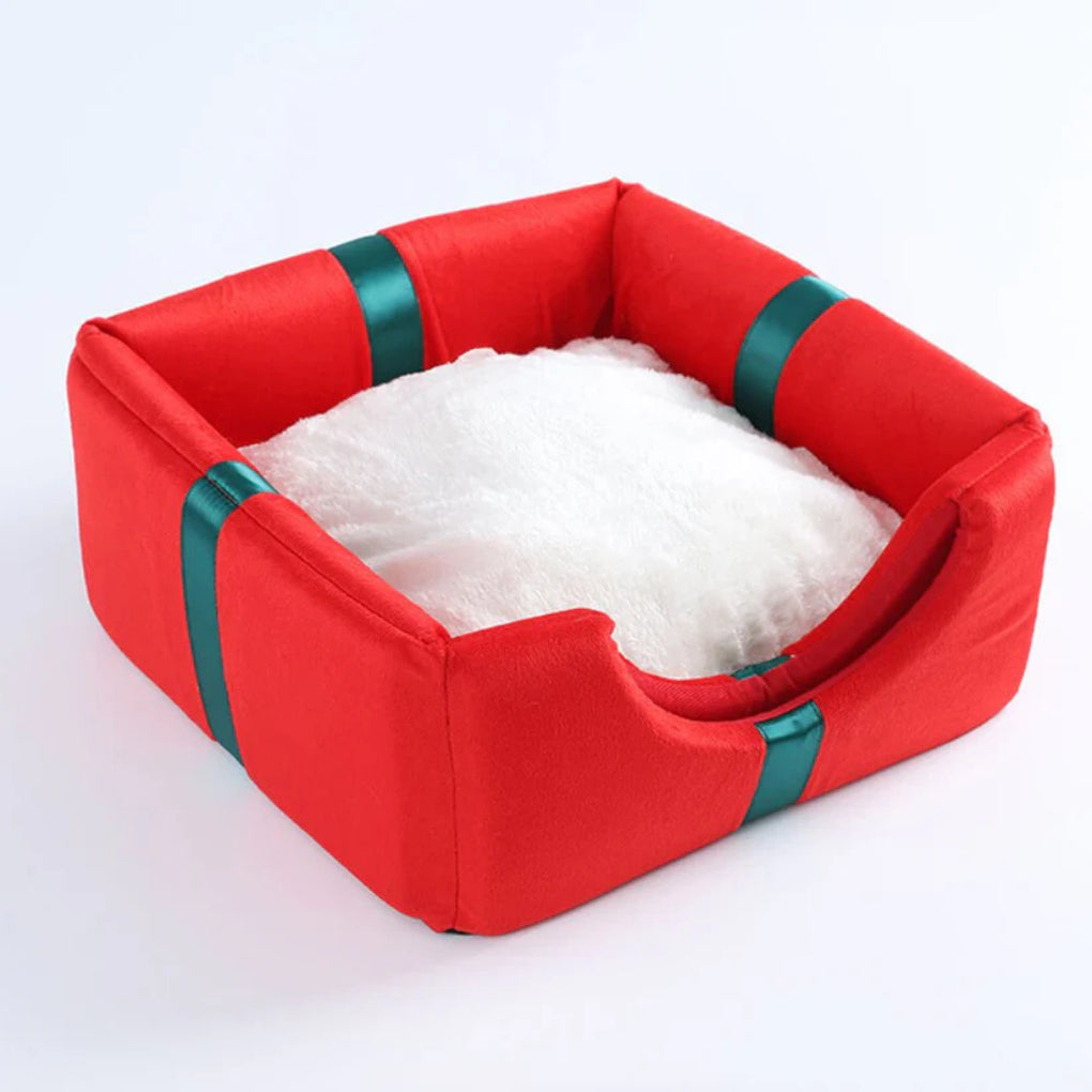 Semi-Enclosed Christmas-Themed Dog & Cat Bed - Opulenza