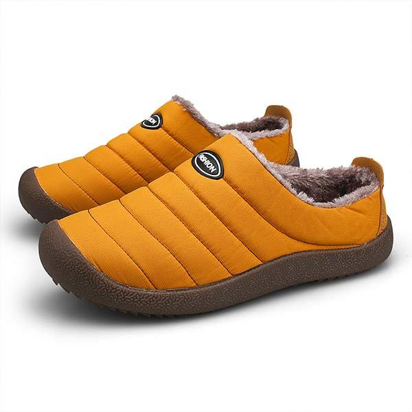 Comfortable Men's Slippers - image 2 of 15