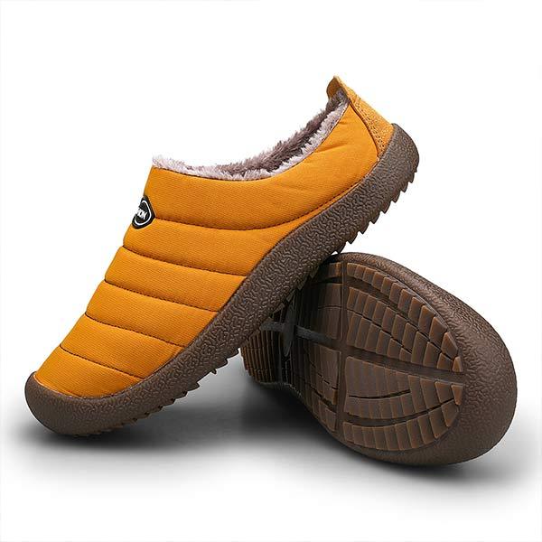 Comfortable Men's Slippers - image 3 of 15