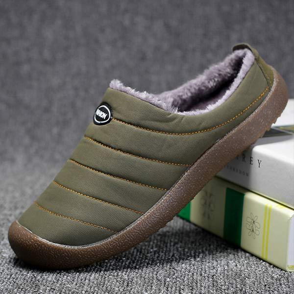 Comfortable Men's Slippers - image 10 of 15