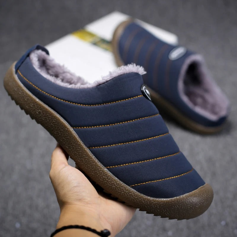 Comfortable Men's Slippers - image 12 of 15