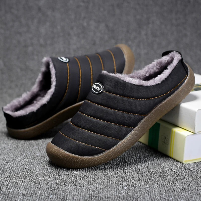 Comfortable Men's Slippers - image 15 of 15