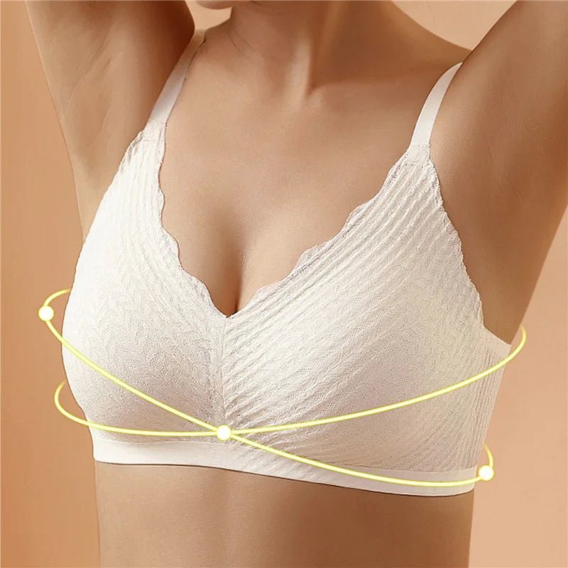 Wireless Lace Bra - image 3 of 7