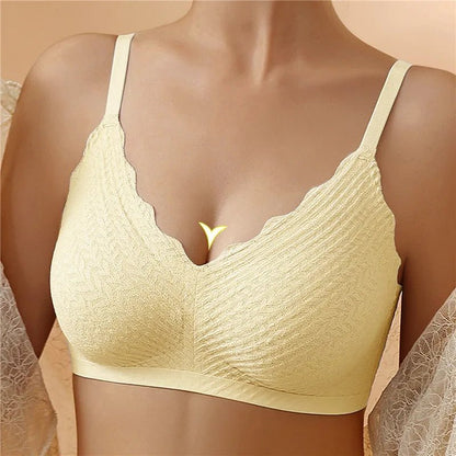 Wireless Lace Bra - image 5 of 7