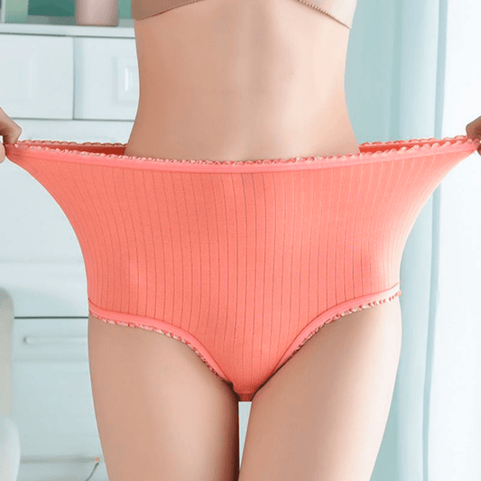 Leak-Proof Underwear - Women’s Swimwear & Underwear
