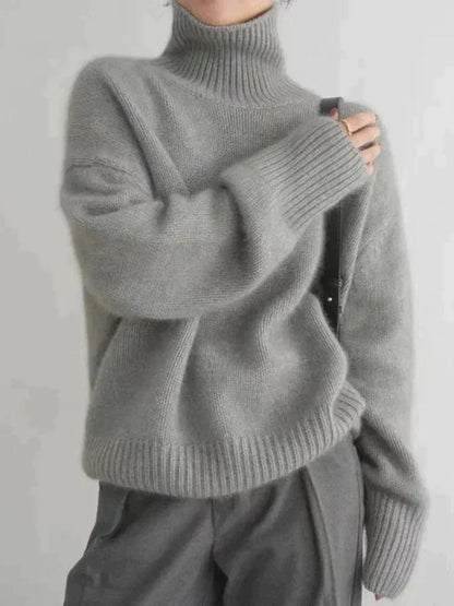 Luxury Women's Turtleneck - image 3 of 7