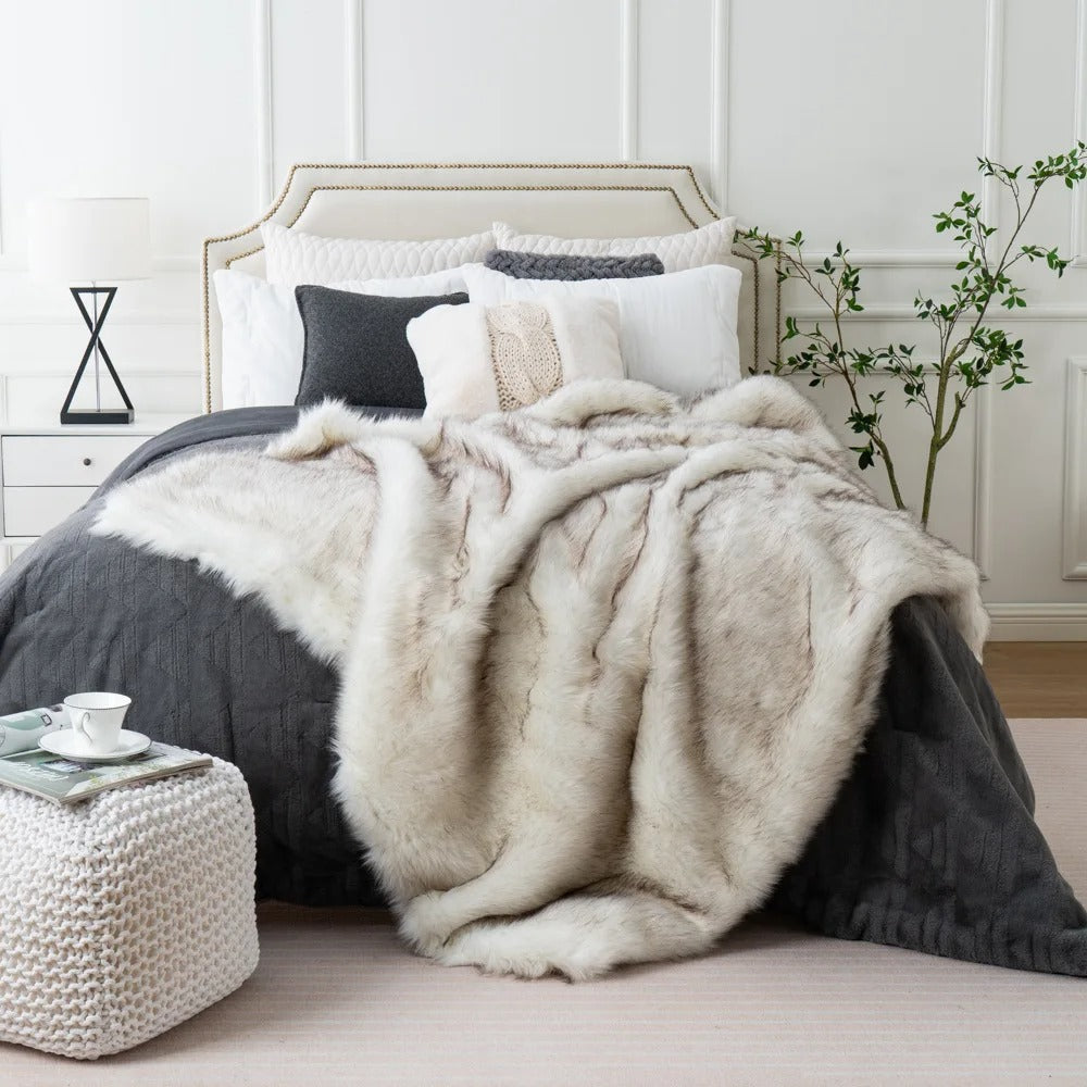 Luxury Faux Fur Blanket - Warmth & Style for Your Home - Home products