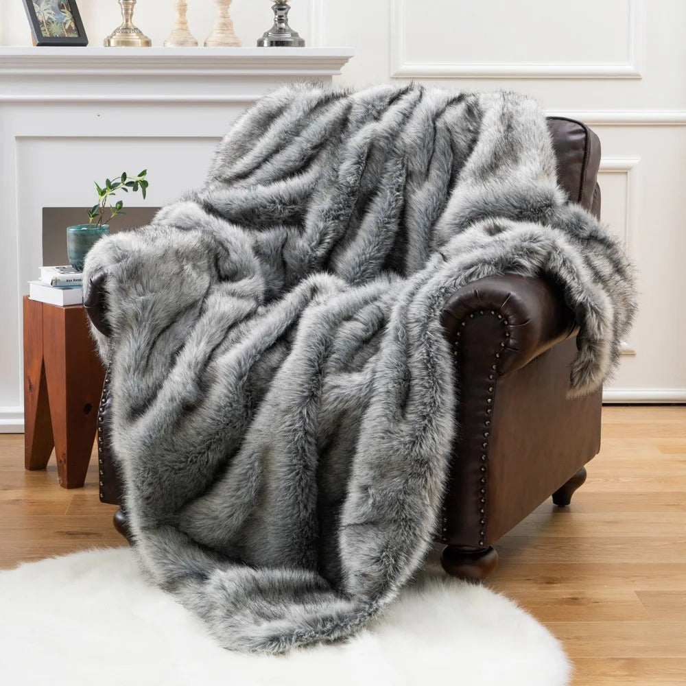 Luxury Faux Fur Blanket - image 8 of 8