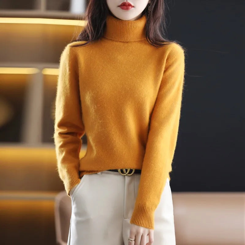Luxurious Women's Turtleneck - image 3 of 29