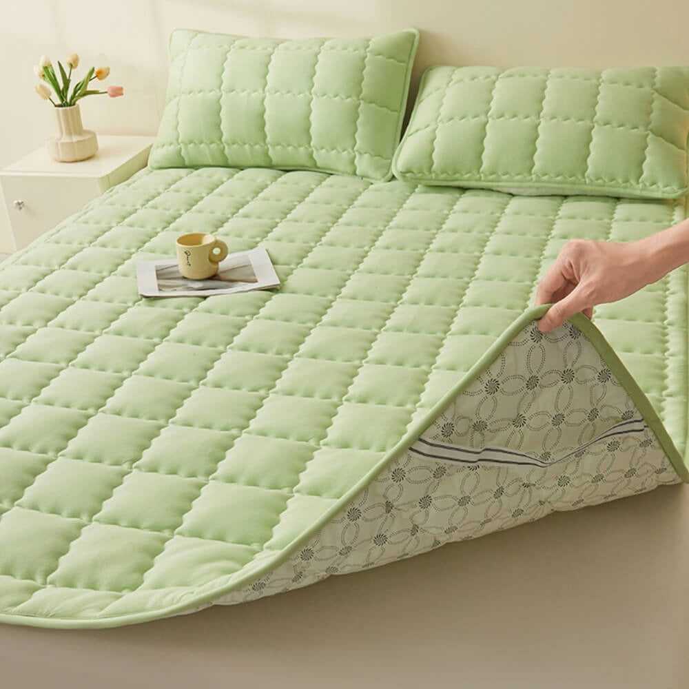 All-Seasons Breathable Quilted Non-Slip Mattress Topper - Opulenza