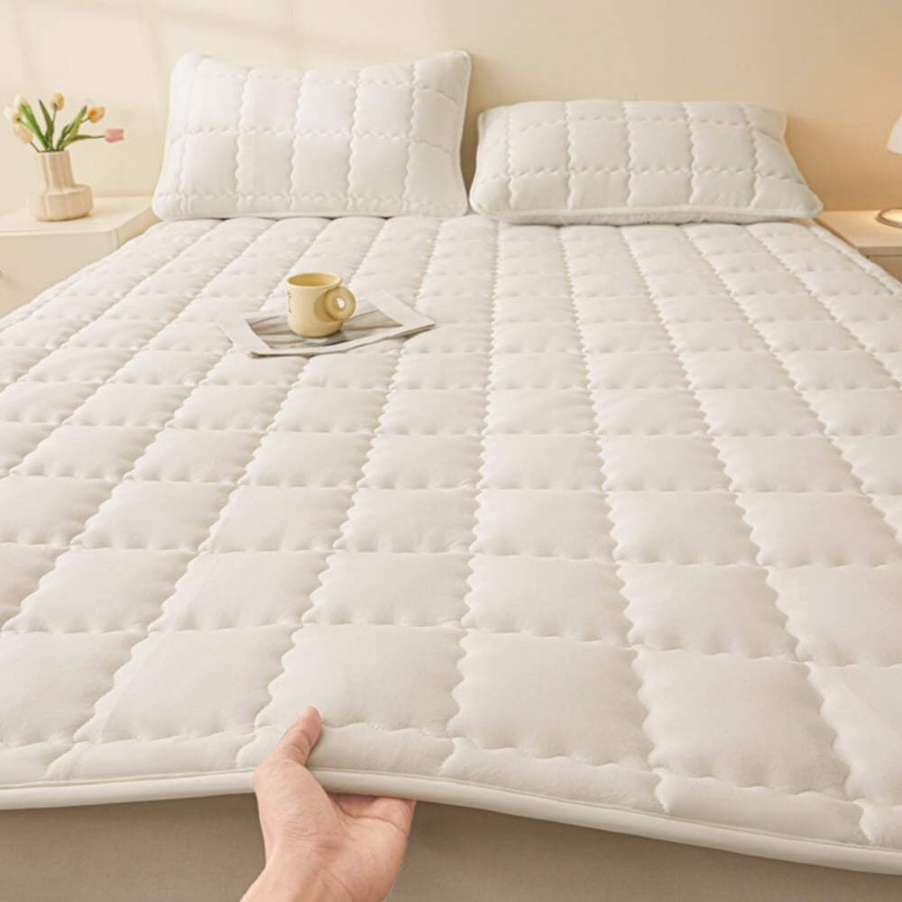 All-Seasons Breathable Quilted Non-Slip Mattress Topper - Opulenza