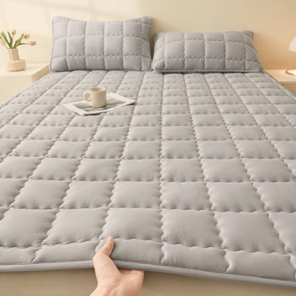 All-Seasons Breathable Quilted Non-Slip Mattress Topper - Opulenza