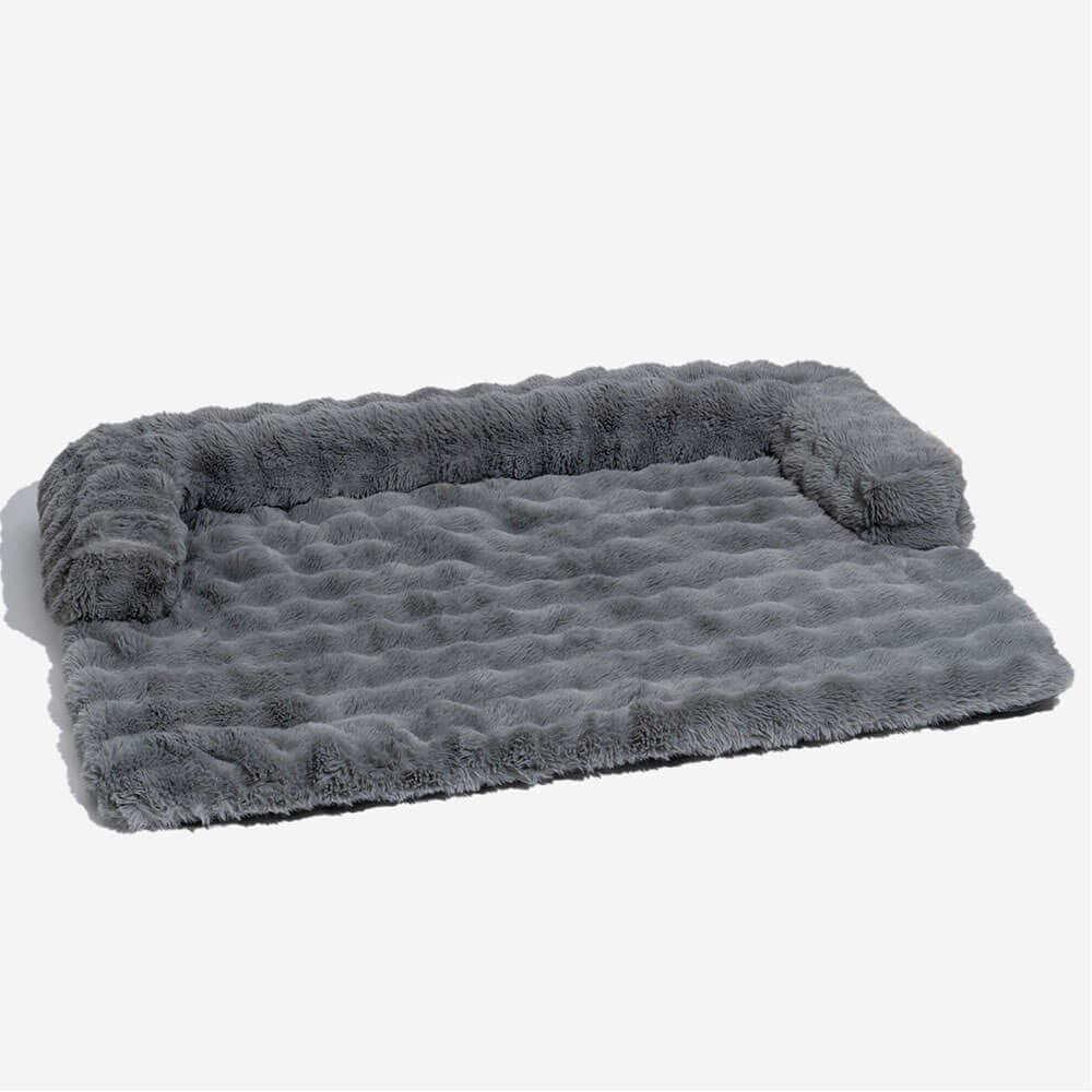 Plush Anti-Slip Dog Sofa Mat – Calming & Protective - Opulenza