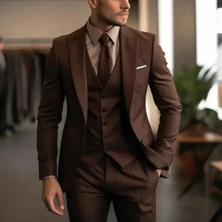 Modern 3-Piece Men's Suit - image 2 of 11
