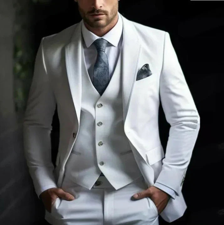 Modern 3-Piece Men's Suit - image 3 of 11