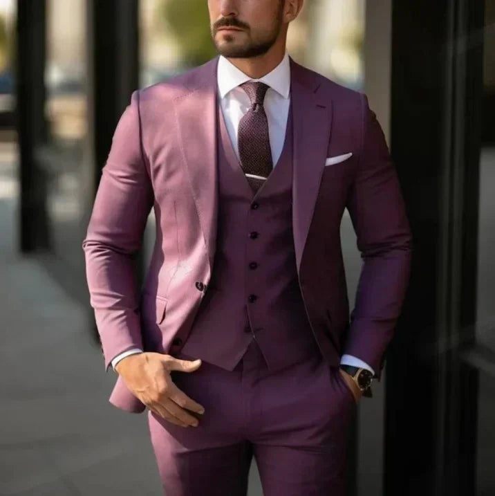 Modern 3-Piece Men's Suit - image 9 of 11