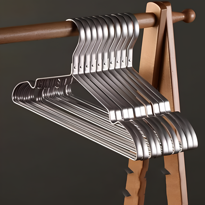 Non-Slip Aluminium Clothes Hangers - image 6 of 9