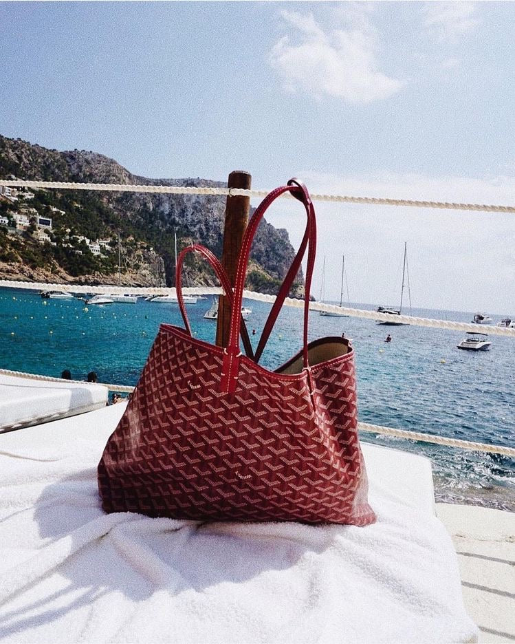 Stylish Modern Bag - image 3 of 7