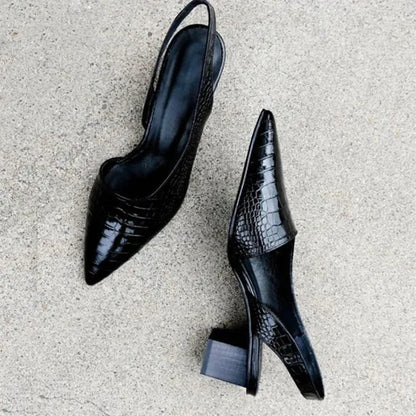 Vintage Pointed Slingback Pumps - image 4 of 7