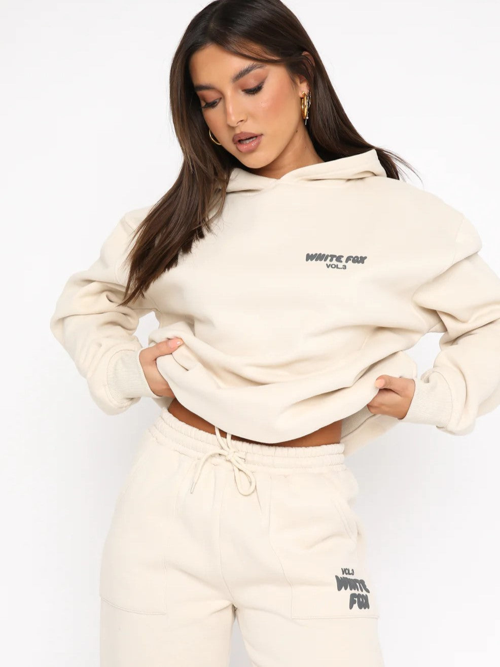 Stylish White Tracksuit - image 2 of 10