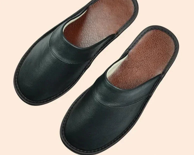 Black Men's Slippers - Comfortable - Men's shoes